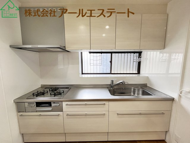姫路市御立西3丁目　　中古戸建のキッチン