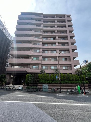 クリオ新宿戸山壱番館の外観