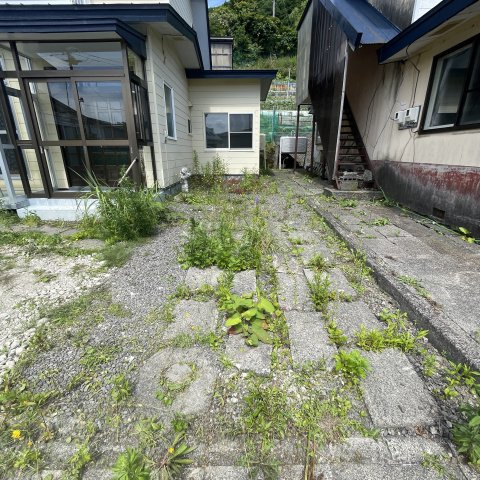 登別市美園町5丁目33-4戸建の庭