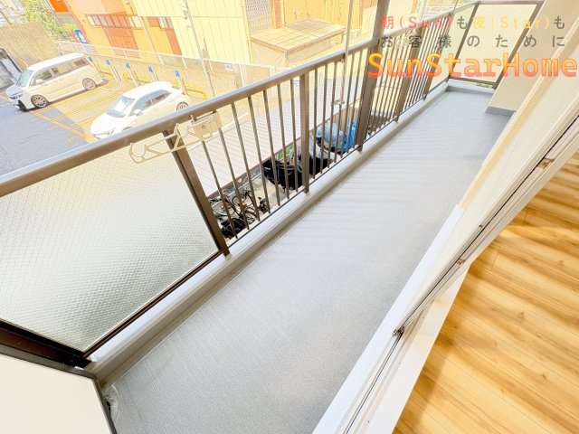 【サンスターホーム】ネオハイツ羽村駅前　角部屋のバルコニー