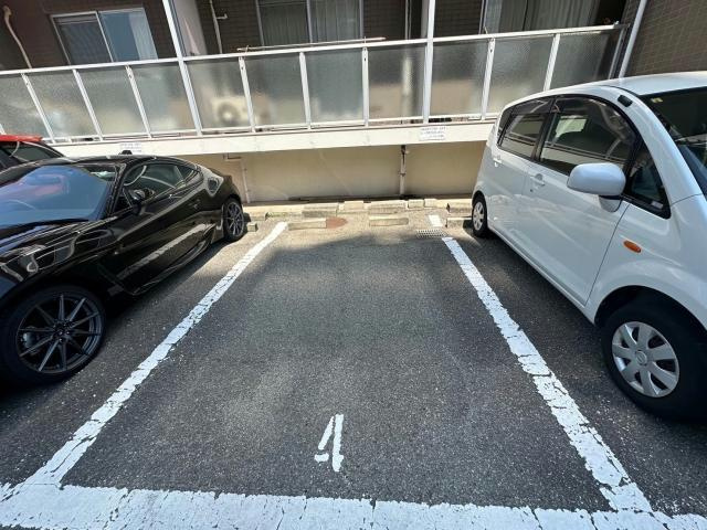パークサイド姫路の駐車場