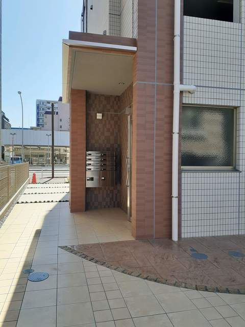 華香慧（ハナコウエイ）のエントランス