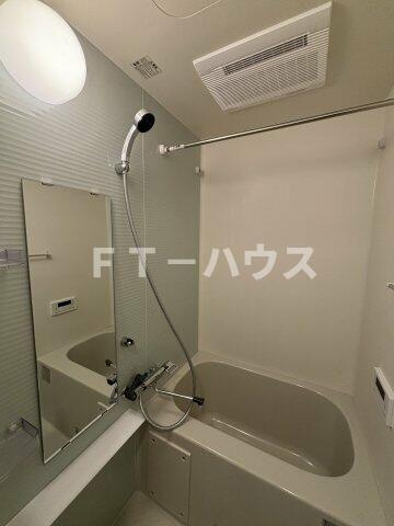 ＧＥＮＯＶＩＡ妙典の浴室