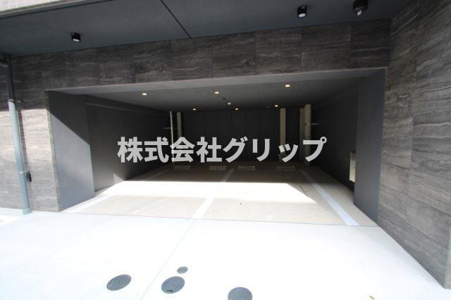 セジョリ横浜WESTⅡの駐車場