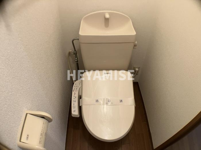 ベイサージュ富の原B棟のトイレ