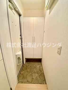 ロイヤルハイムの玄関