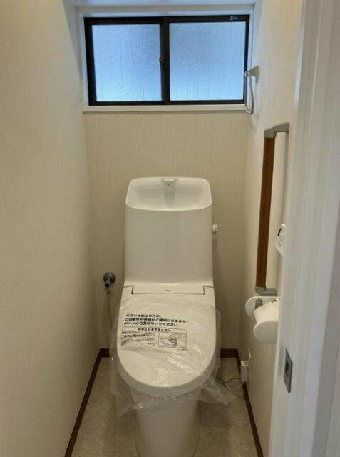 瑞江戸建のトイレ