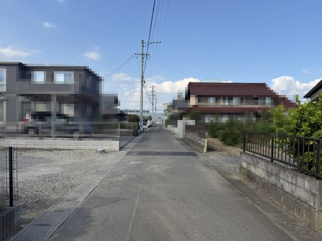 3区画分譲地　領家町1丁目　A区画の前面道路含む現地写真