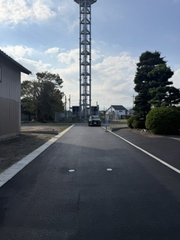 3区画分譲地　領家町1丁目　C区画の前面道路含む現地写真