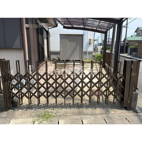 江森町東157貸家のバルコニー