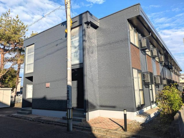 レオパレスナルシッサス　ハウス