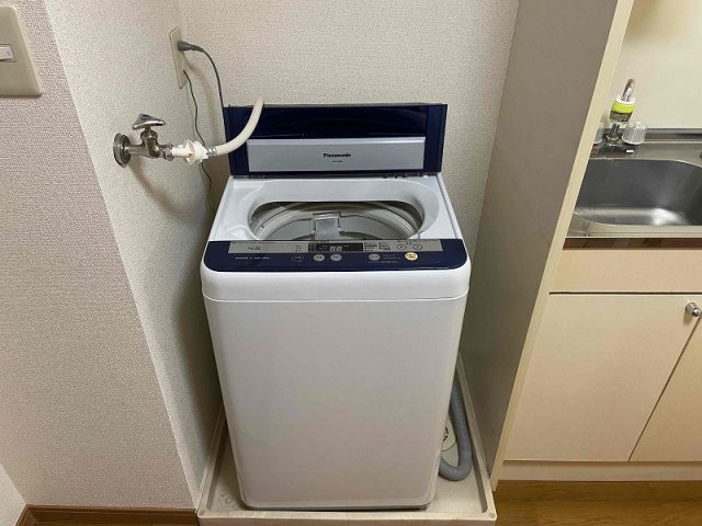 レオパレスラポールのその他|※同タイプ部屋の写真となります（洗濯機）