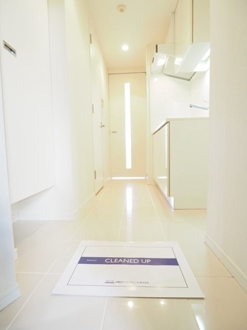 新品家具付きマンション高輪16(KaGood東京)の玄関