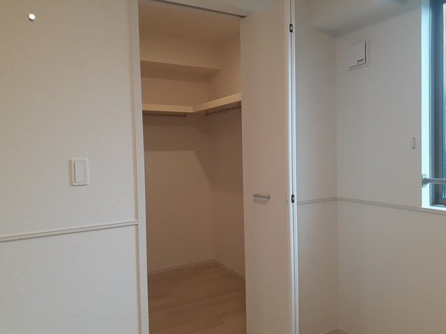 リヨン　鯖江　０１の収納|大きなスペースがあり、収納には困りません