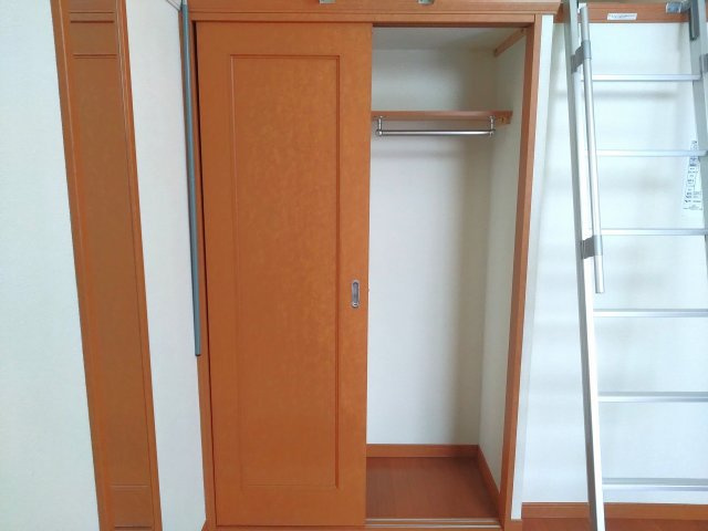 レオパレス田原町Ⅱの居間・リビング|使いやすい居間です