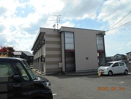 レオパレスあっと・豊夢の外観|おしゃれな外観です