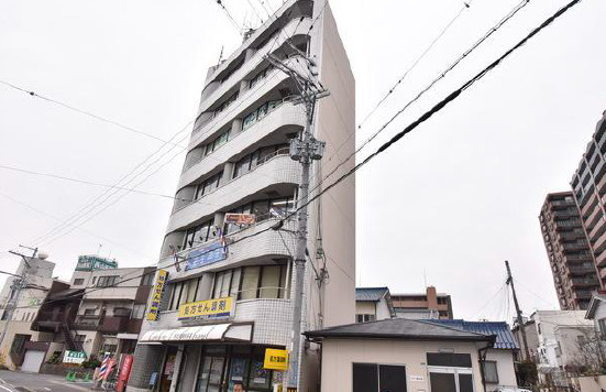 大津市皇子が丘２丁目の店舗一部