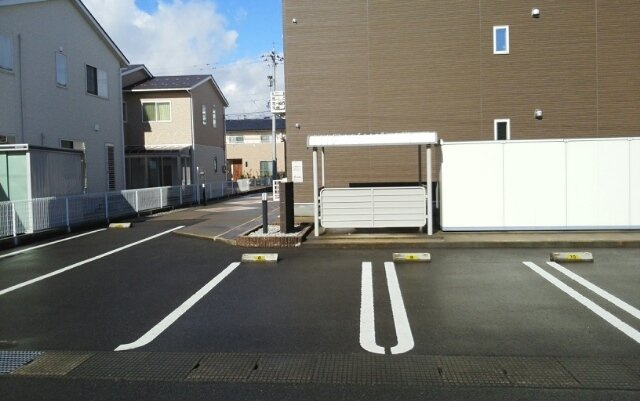 チェリ－　ブロッサムの駐車場|駐車スペースもあります