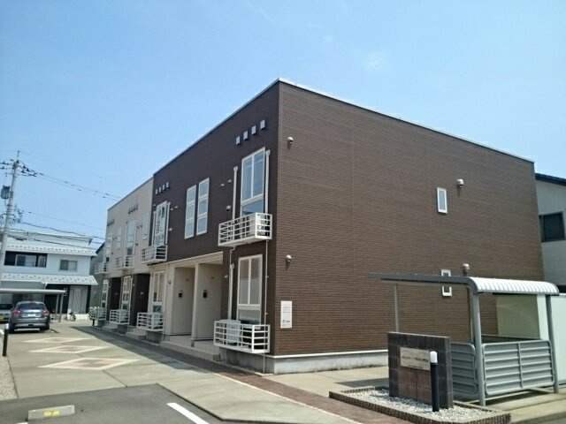 チェリ－　ブロッサムの外観|きれいな外観です