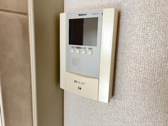 フォレストヴィラ・２１の内装|カメラ付インターホン