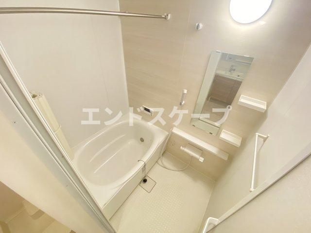 Ｄ-ｒｏｏｍ Ｆｉｏｒｅ”Ｓ”の浴室|高崎、前橋エリアのお部屋探しはエンドスケープまで！お客様の理想お聞かせ下さい♪