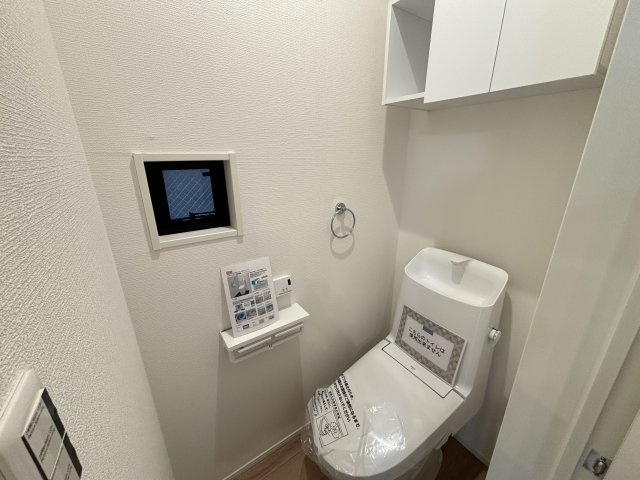 MELDIA北区山田41104③｜名古屋市の戸建ならホームアップのトイレ|2か所にトイレを完備。混み合う朝や来客時も安心の設計！