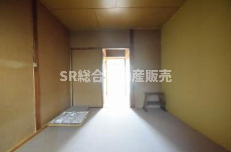 若江本町1丁目中古テラスハウスの寝室|2F　3.0帖。落ち着いた雰囲気なので寝室にいかがでしょうか？