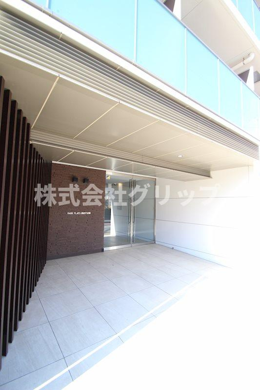パークフラッツ横濱平沼橋のエントランス
