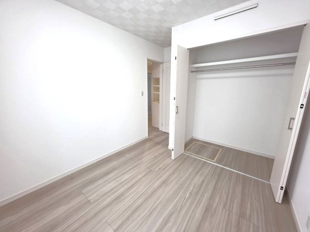 上越市新光町新築建売の洋室