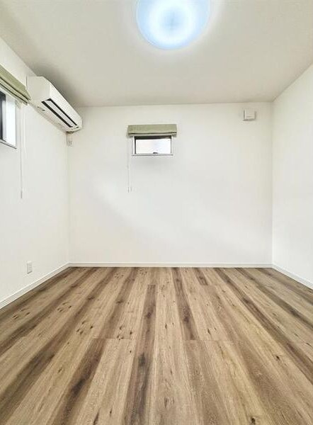 柏井町１丁目戸建の寝室