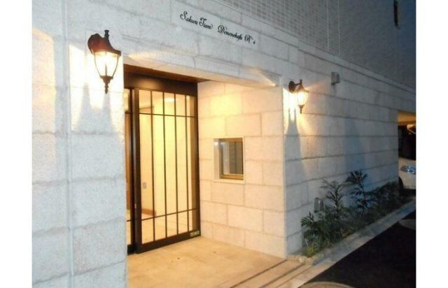 ラフィスタ田園調布のエントランス