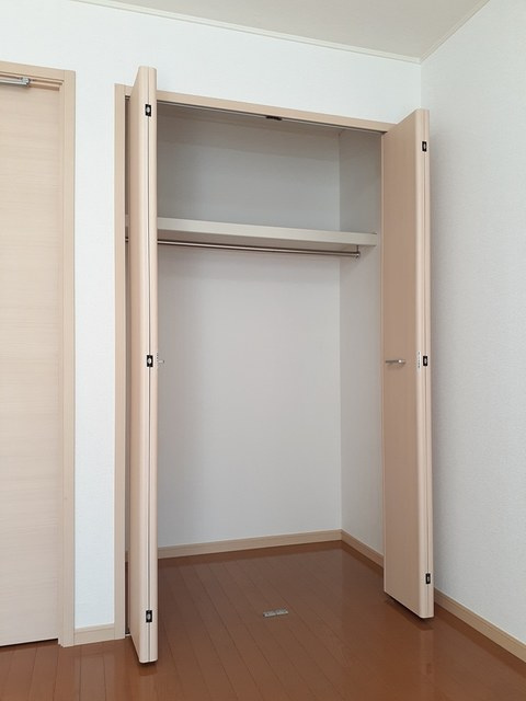 ジェルメ　アイＡの収納