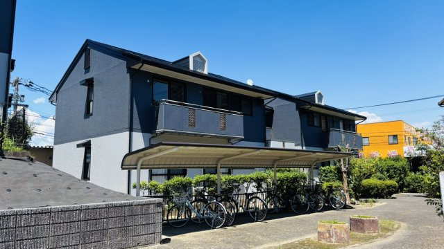 筑紫野市原田５丁目のアパートのエントランス