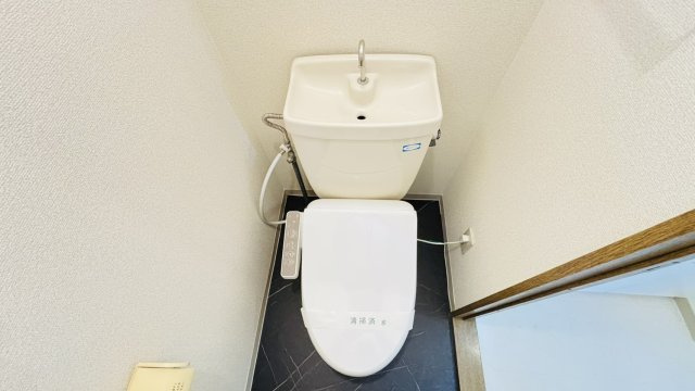 筑紫野市原田５丁目のアパートのトイレ