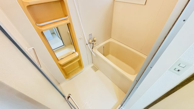 筑紫野市原田５丁目のアパートの浴室