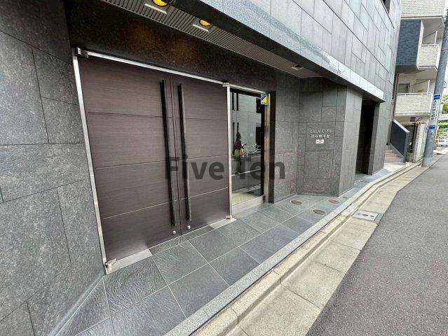 ガーラ・シティ渋谷南平台のエントランス