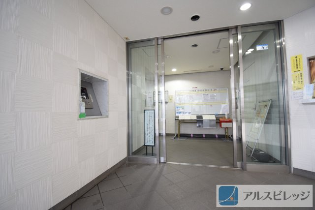 コスモ朝霞台駅前のエントランス|オートロックで防犯面も安心です