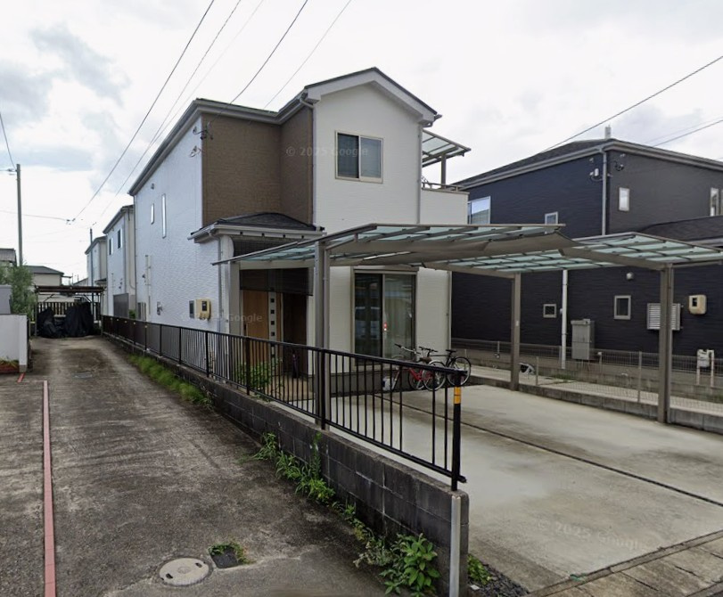藤島町中島戸建の駐車場