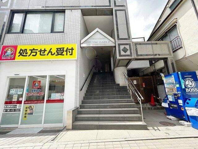 マイナビＳＴＡＹパレス江戸川橋のエントランス