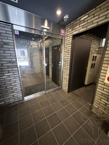 Bee-parQ扇町のロビー