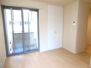 Ｍａｉｓｏｎ　Ｌｉｂｒａ