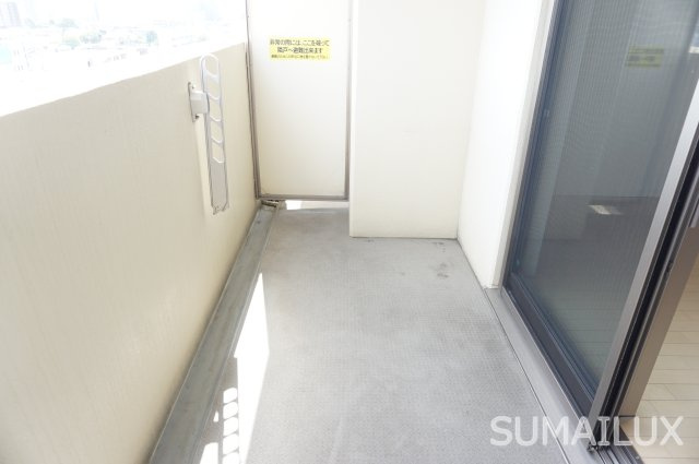 熊本市中央区南熊本１丁目の賃貸マンションのバルコニー