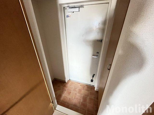 スカイビュー宝泉の玄関