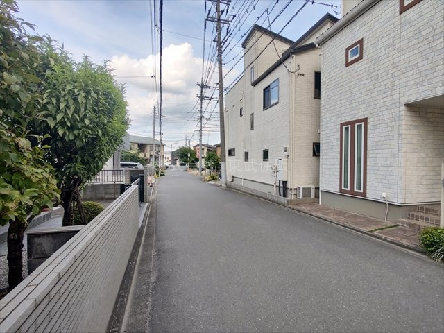 【前面道路含む現地写真】の画像