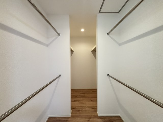 MELDIA北区山田41104③｜名古屋市の戸建ならホームアップの収納|主寝室にはウォークインクローゼット完備