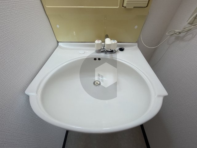 エストレリアの独立洗面台