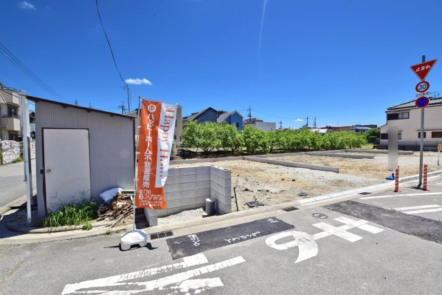 ブルーミングガーデン山本野里2丁目新築戸建て│3LDK+駐車2台可の外観|1号棟外観写真になります。
安心の長期優良住宅です。