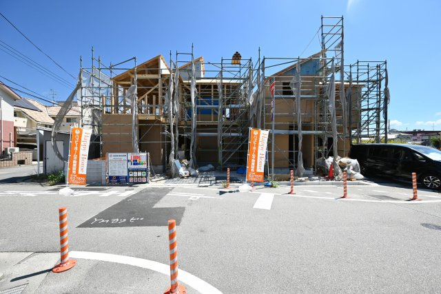 ブルーミングガーデン山本野里2丁目新築戸建て│3LDK+駐車2台可の外観|1号棟外観写真になります。
安心の長期優良住宅です。