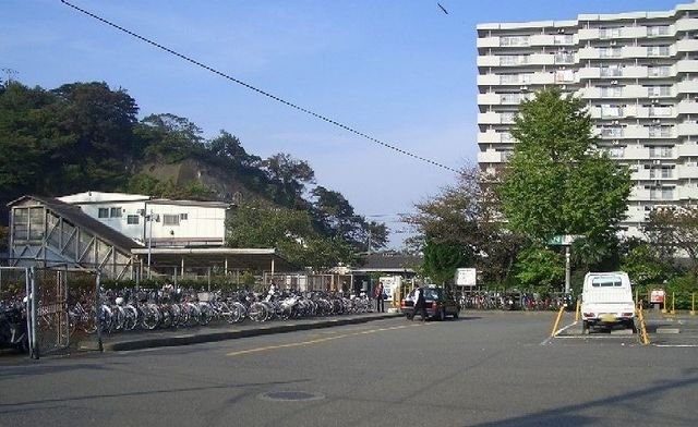 ティー・ウッドガーデンの周辺|田浦駅まで370m