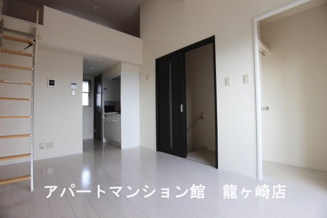 Kirscheの居間・リビング